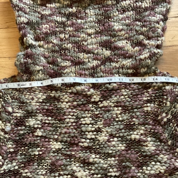 Beautiful vintage cowl neck sweater, purple/green/tan variegated acrylic… - Picture 6 of 10